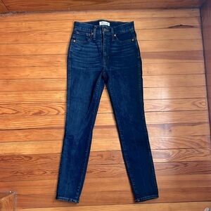 Madewell Dark wash blue high rise Skinny Jeans size 24